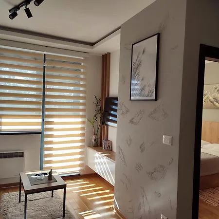 Vardar 17 Apartament *